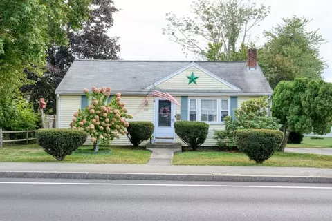499 E Ashland St, Brockton, MA 02302