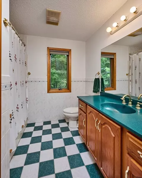 65 Edwards St, Westhampton, MA 01027 photo 23