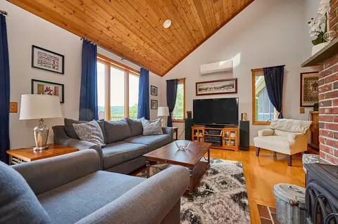 65 Edwards St, Westhampton, MA 01027 photo 8