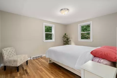 Bedroom - 145 Gorwin Dr, Hanson, MA 02341 photo 3 of 3