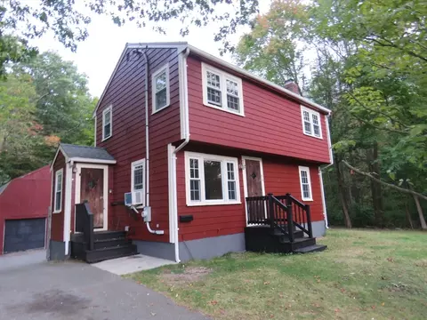 56 Ekstrom Cir, Abington, MA 02351