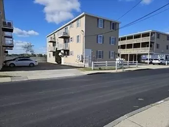 20 Cable Ave #7, Salisbury, MA 01952