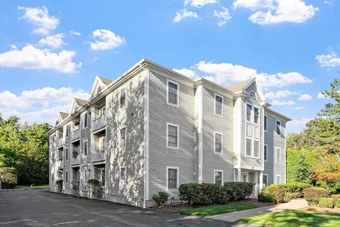 234 Water St #202, Wakefield, MA 01880