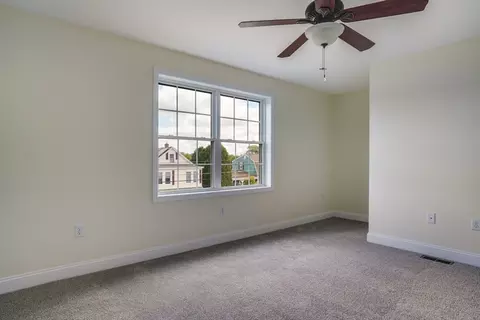Bedroom - 40 Comet Rd, Methuen, MA 01844 photo 2 of 7
