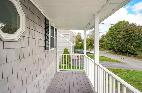 Exterior - 40 Comet Rd, Methuen, MA 01844 photo 5 of 6