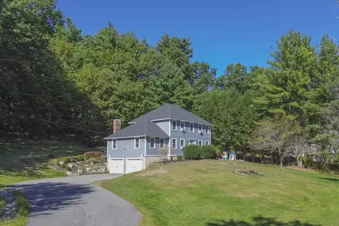 102 A Nashua Rd, Pepperell, MA 01463