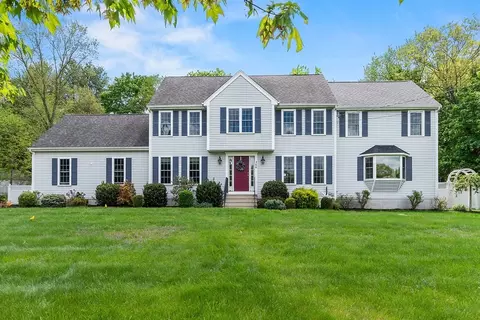380 Chestnut St, Franklin, MA 02038