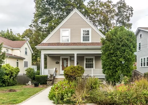 37 Summit St, Waltham, MA 02451