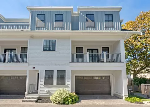 180 Adams St #2, Newton, MA 02458