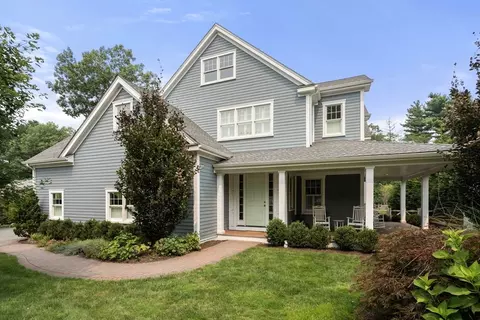 8 Normandie Rd, Dover, MA 02030