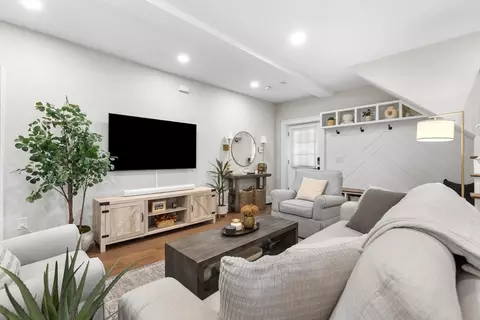 43 Alfred St #A, Everett, MA 02149 photo 6