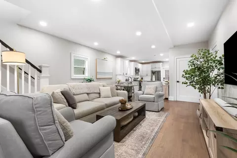 43 Alfred St #A, Everett, MA 02149 photo 8