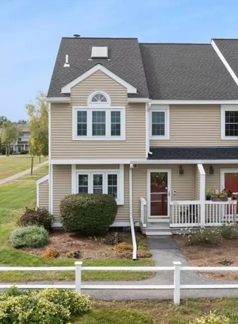 1301 Carriage Ln #1301, Taunton, MA 02780