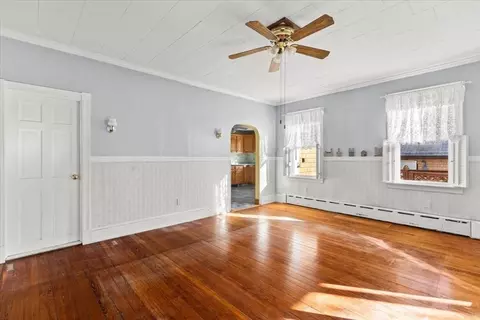 Living - 501 Pine St, Fall River, MA 02720 photo 2 of 10