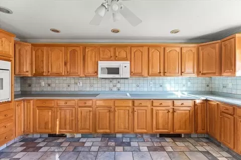 Kitchen - 501 Pine St, Fall River, MA 02720 photo 1 of 3