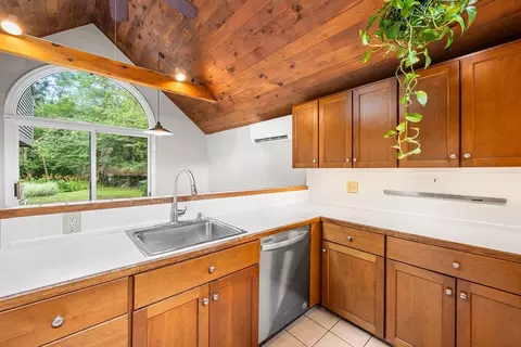 Kitchen - 44 E Bare Hill Rd, Harvard, MA 01451 photo 2 of 2