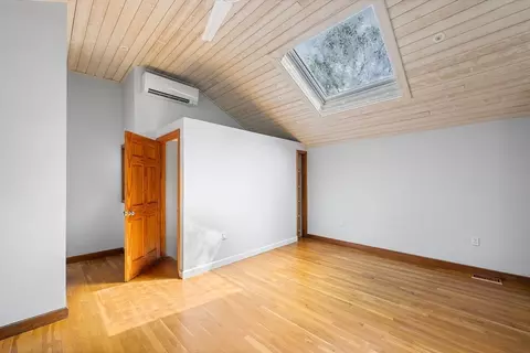 Bedroom - 44 E Bare Hill Rd, Harvard, MA 01451 photo 2 of 2