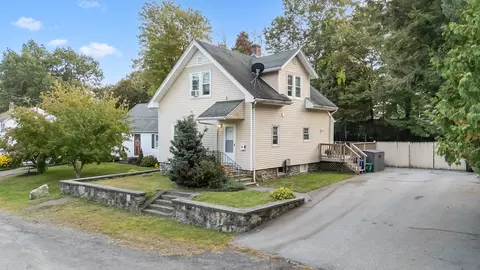 9 Emily St, Worcester, MA 01606 photo 3