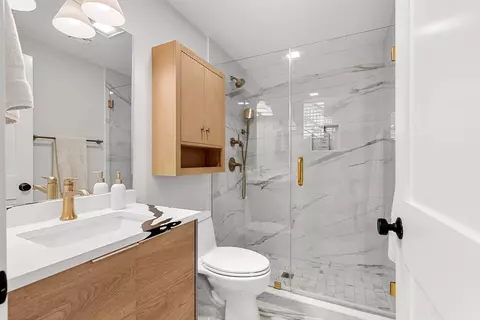 722 E Fifth St #TH, Boston, MA 02127 photo 22