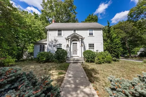 108 Warren Rd, Framingham, MA 01702