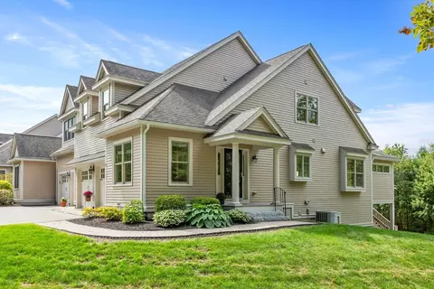 57 Sunset Ridge Ln #57, Bolton, MA 01740