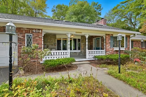 404 Parker St, East Longmeadow, MA 01028