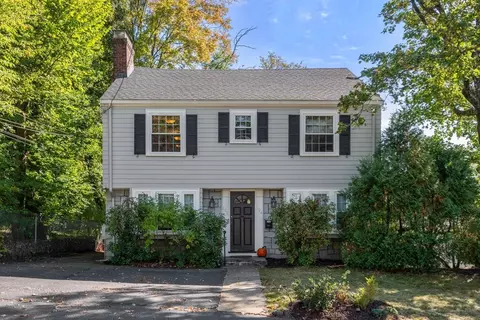 192-194 Gibbs St #194, Newton, MA 02459