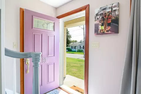 33 Harbeck St, Acushnet, MA 02743 photo 2