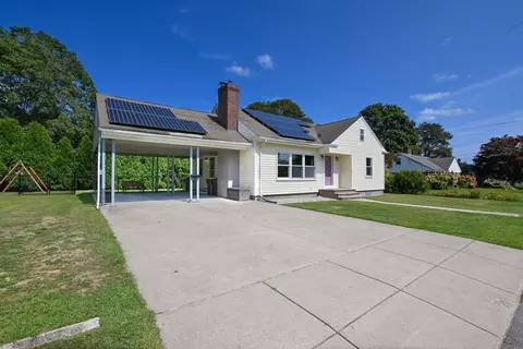33 Harbeck St, Acushnet, MA 02743 photo 23