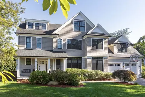 42 Evergreen Cir, Newton, MA 02465