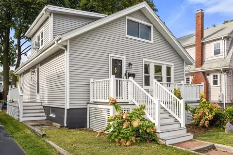 47 Connell St, Quincy, MA 02169