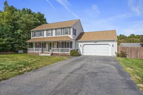 115 Ice House Rd, Taunton, MA 02780