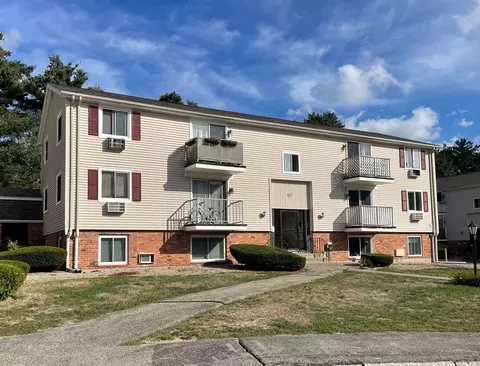 10 Royal Dane Dr #88, Marshfield, MA 02050