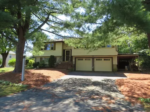 8 Talbot Rd, Canton, MA 02021 photo 2