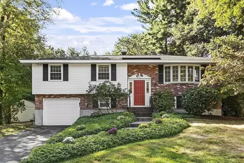 10 Brook St, Chelmsford, MA 01824