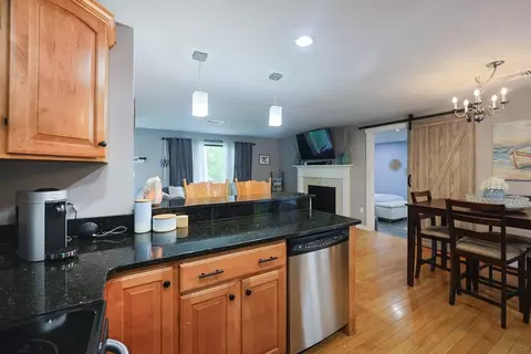 103 Seans Cir, Centerville, MA 02632 photo 4