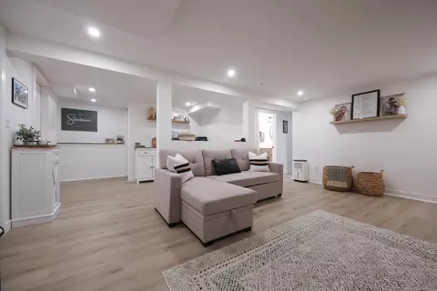 103 Seans Cir, Centerville, MA 02632 photo 29