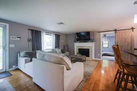103 Seans Cir, Centerville, MA 02632 photo 10
