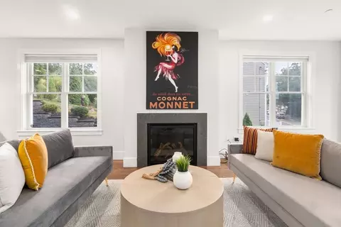 577 Baker St #577, West Roxbury, MA 02132