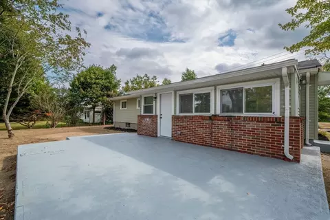 Exterior - 92 Blue Bell Rd, Worcester, MA 01606 photo 5 of 5