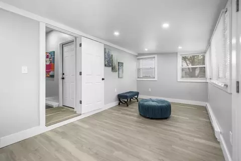 Entry Way - 92 Blue Bell Rd, Worcester, MA 01606 photo 3 of 3