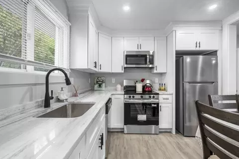 Kitchen - 92 Blue Bell Rd, Worcester, MA 01606 photo 2 of 3