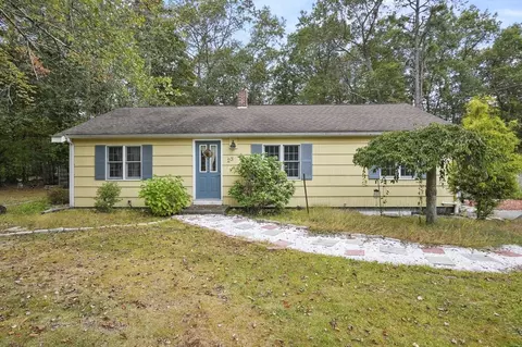 23 Mccarthy Dr, Groton, MA 01450