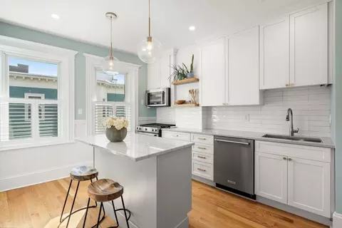 56 High St #3, Charlestown, MA 02129
