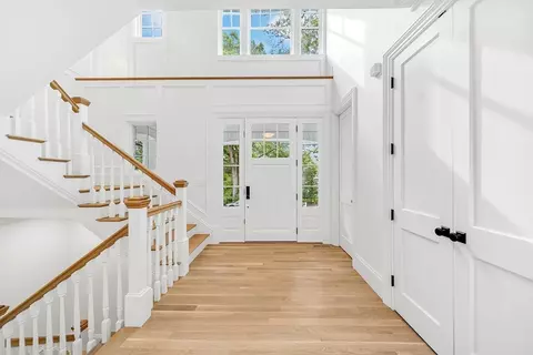 108 Abbott Rd, Wellesley, MA 02481 photo 4