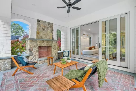 108 Abbott Rd, Wellesley, MA 02481 photo 32