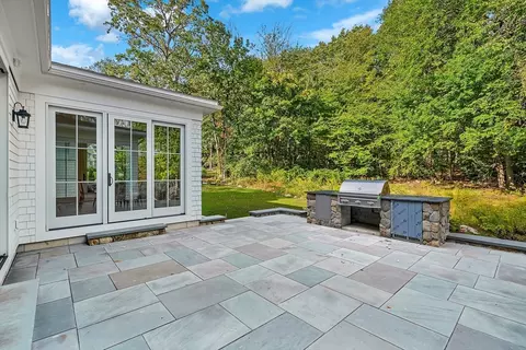 108 Abbott Rd, Wellesley, MA 02481 photo 30