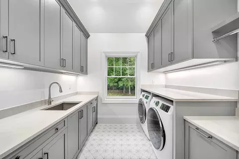 108 Abbott Rd, Wellesley, MA 02481 photo 23