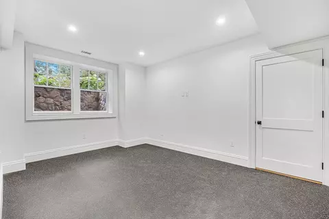 108 Abbott Rd, Wellesley, MA 02481 photo 27