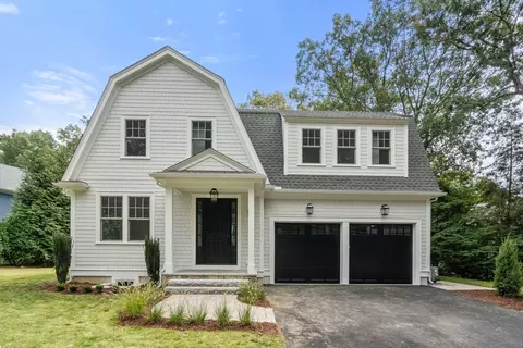 19 Northgate Rd, Wellesley, MA 02481